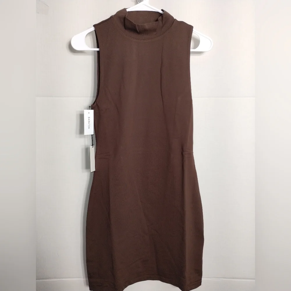 Sleeveless mock-neck mini dress by Aritzia - Picture 2 of 6